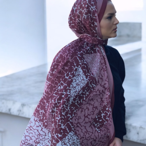 Alternative view of Crystal Digital Baskı Desenli Pamuk Şal Koyu Pembe