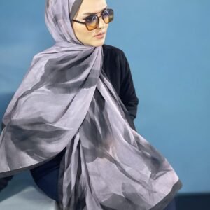 Alternative view of Watercolor Perla Digital Baskı Desenli Pamuk Şal Füme